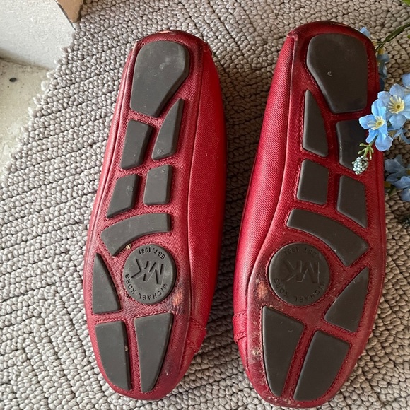 Michael Kors Red Logo Flats - Picture 4 of 5